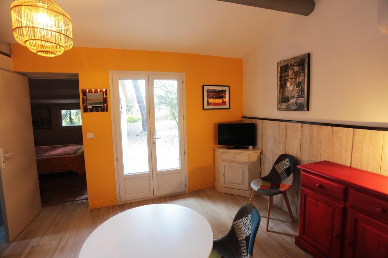 Luberon Des Artistes 2 Villa อัพท์ ภายนอก รูปภาพ